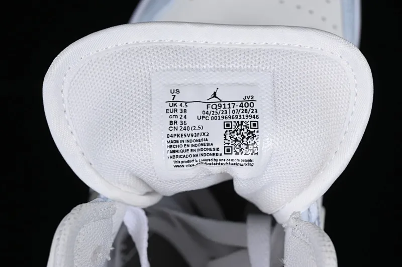 All categories Air Jordan Jordan series basketball shoes Air Jordan 1 Mid Air Jordan 1 Mid GS "Glitter Swoosh" AJ1 Joe 1 ice blue crystal Zhongbang basketball shoes FQ9117-400